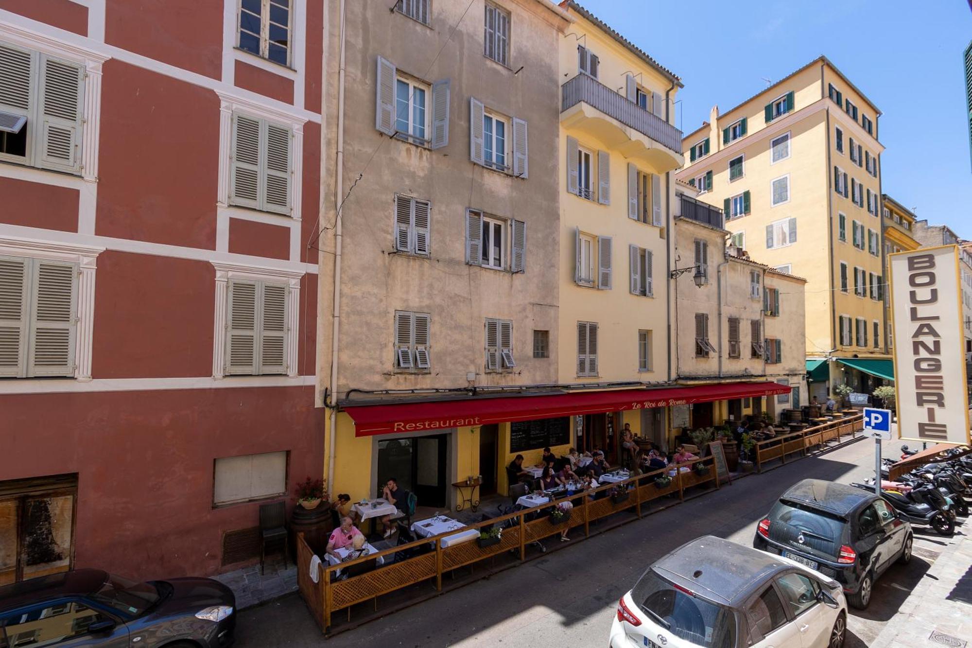 Appartements Au Coeur De La Vieille Ville Pietonne & Citadelle Ajaccio  Oda fotoğraf